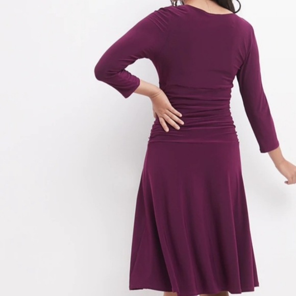 Rekucci Womens Dress Size 6. Wine Fit & Flare. - Picture 3 of 3
